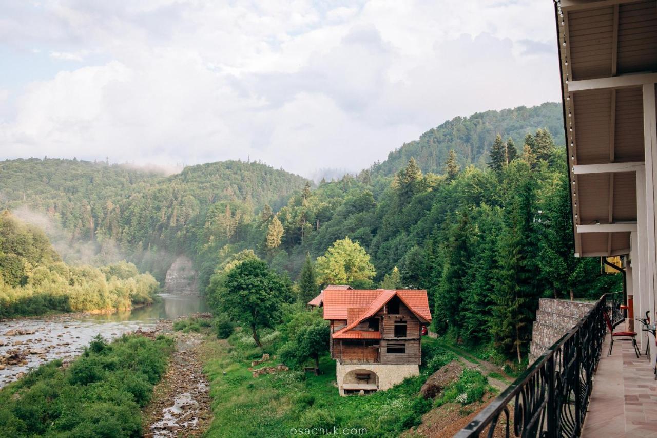 Stanislavsky Hotel Group Yaremche Exterior photo